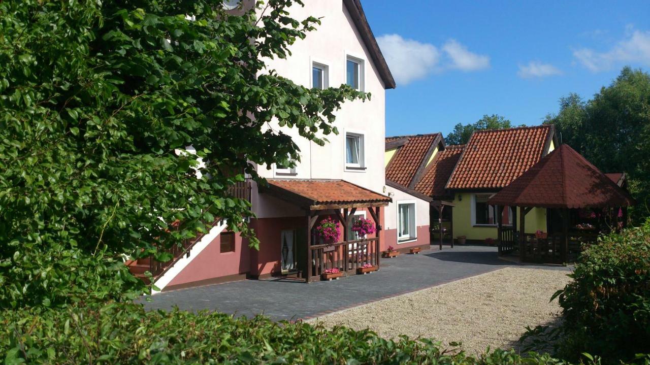 Pokoje Goscinne Ewa Nowicka Frombork Exteriör bild