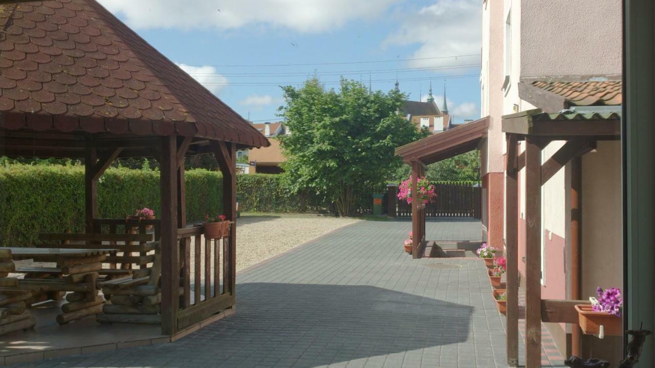 Pokoje Goscinne Ewa Nowicka Frombork Exteriör bild